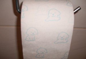 This random act of cuteness had me cracking up. Who wants to wipe their butts with puppies?!? Really.